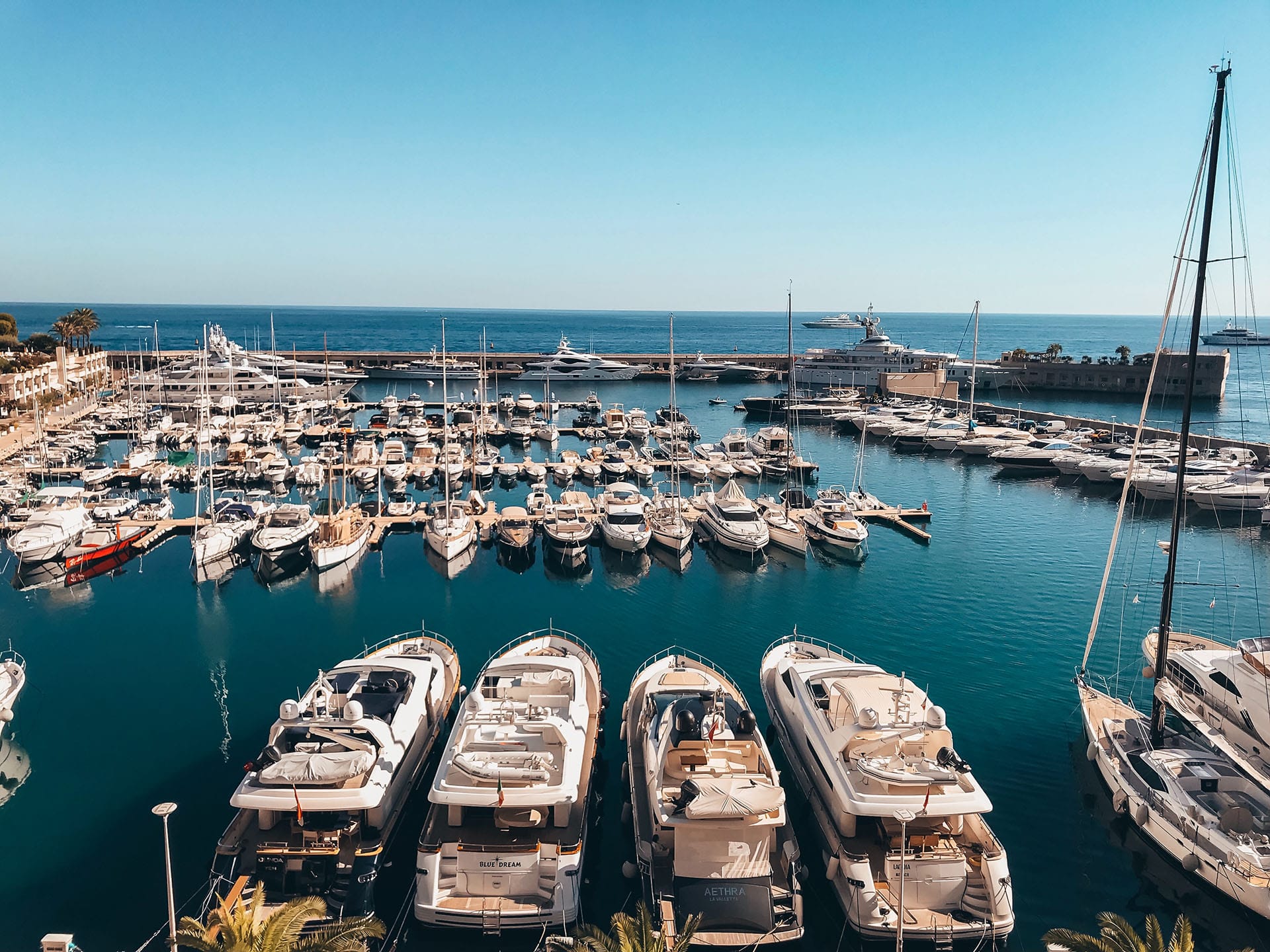 Contact 2 INS Yacht Surveyor -